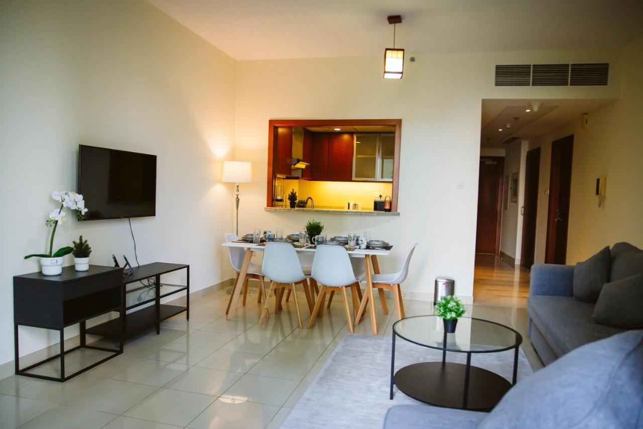 Luxury Apartment At Standpoint Tower By Emaar Dubai Exterior foto
